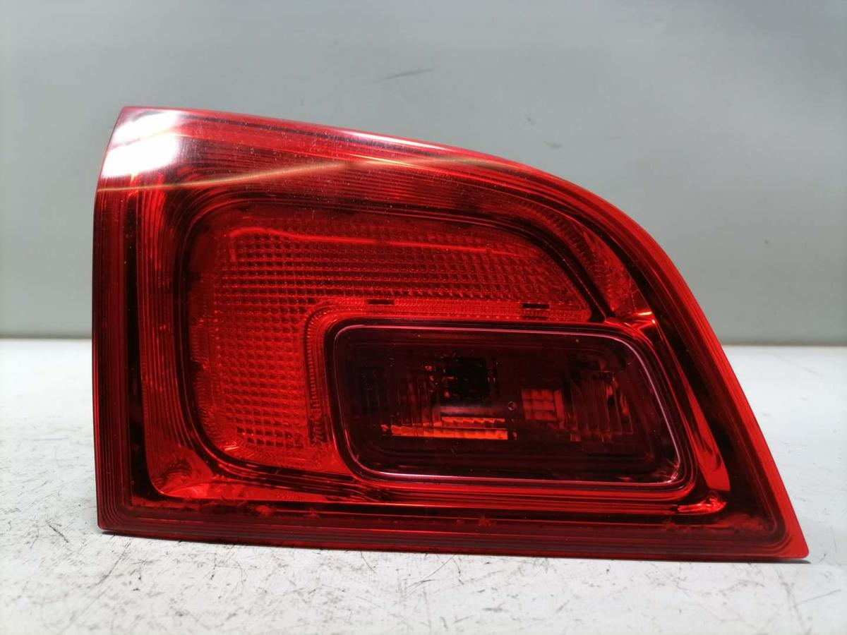 Opel Astra J original R&uuml;cklicht R&uuml;ckleuchte Schlussleuchte innen links Kombi Bj.2013